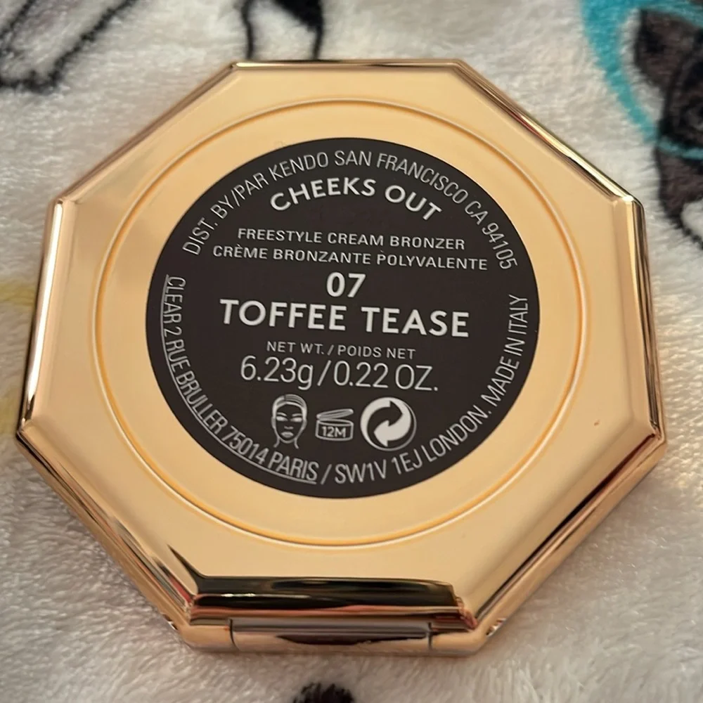 Fenty Toffee Tease 07 Cheeks Out Freestyle Cream Bronzer